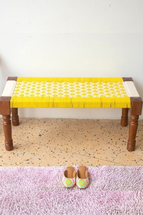 Sirohi Parrotfinch Cotton Wooden Bench