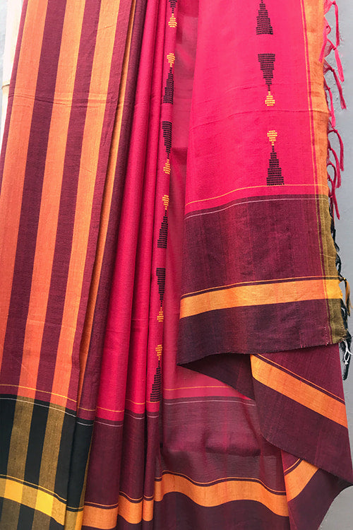 Mandvi Extra Weft Handwoven Red Cotton Saree Online