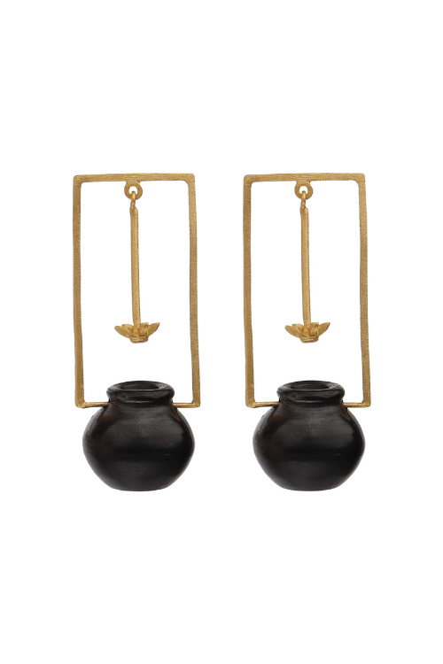 Kabbish'S Mathni Black And Gold Plated Earrings, Black Pottery