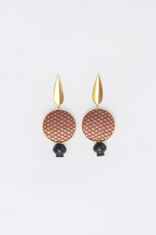 Kabbish'S Red Silk Weave Bharatnatyam Earrings, Black Pottery