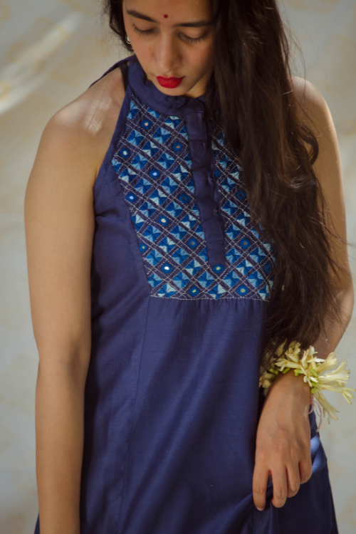 Urmul Hir Hand Embroidered Chanderi Kurta Pant Set For Women Online