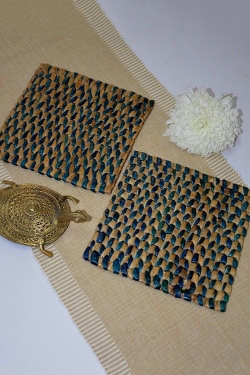 Dharini Water Hyacinth Square Trivets (Set of 2)(Blue-Natural)