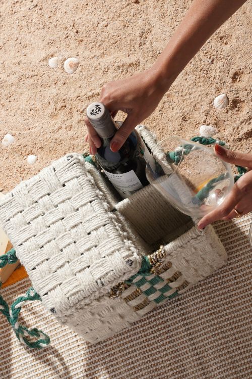 Sirohi Natural Jute Picnic Basket