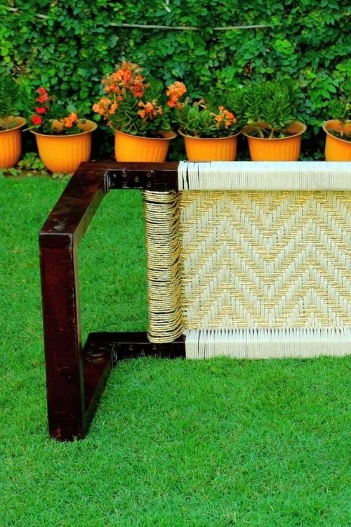 Sirohi Siya Cotton & Gold Plastic Wooden Bench