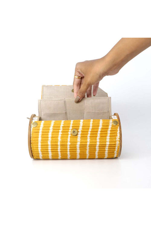Lukka Chuppi Sunny Pumpkin Round Clutch