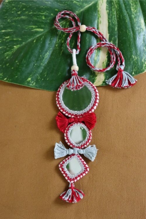 MORALFIBRE 'Maroon Three Mirror' Necklace