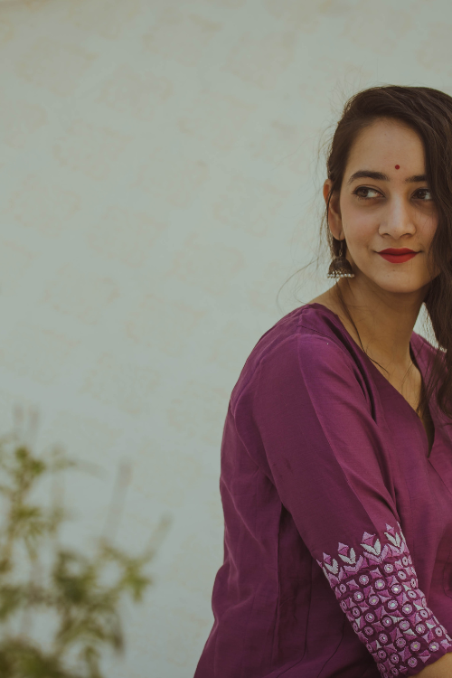 Urmul'Kalki' Sitara'  Kurti.(2Pc Kurta And Pant  )