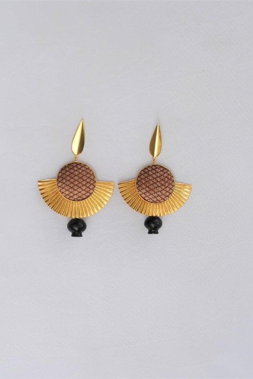 Kabbish'S Fan Drape And Tika Bharatnatyam Earrings,Black Pottery