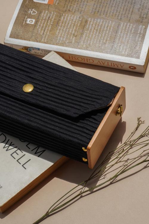 Mini Clutch (Solid Black)