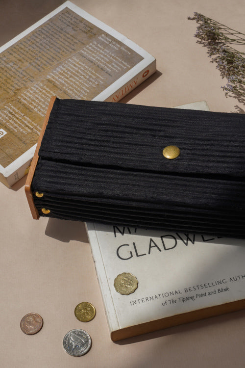 Mini Clutch (Solid Black)