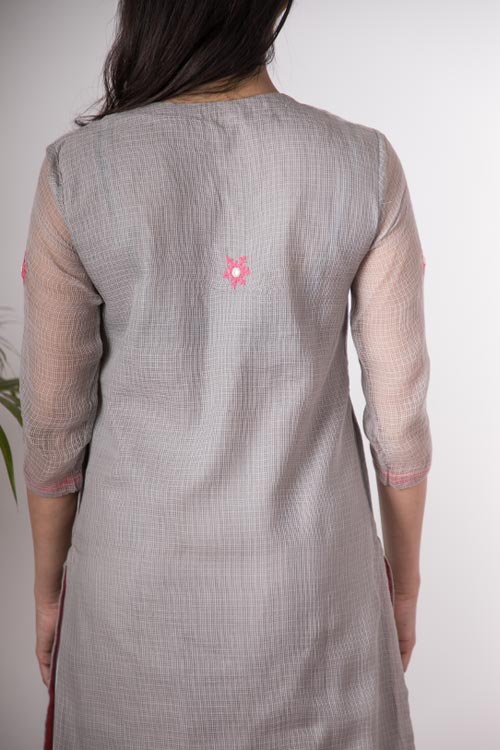 Urmul 'Dhara 'Hand Embroidered grey kotta doriya kurta . 2pc set (kurta and dupatta)