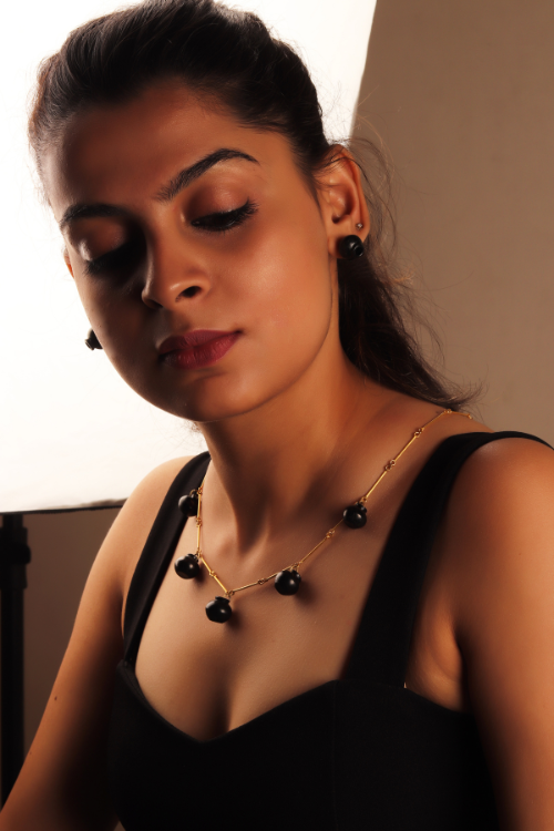 Kabbish'S Sikahar Charm Necklace With Black Pottery