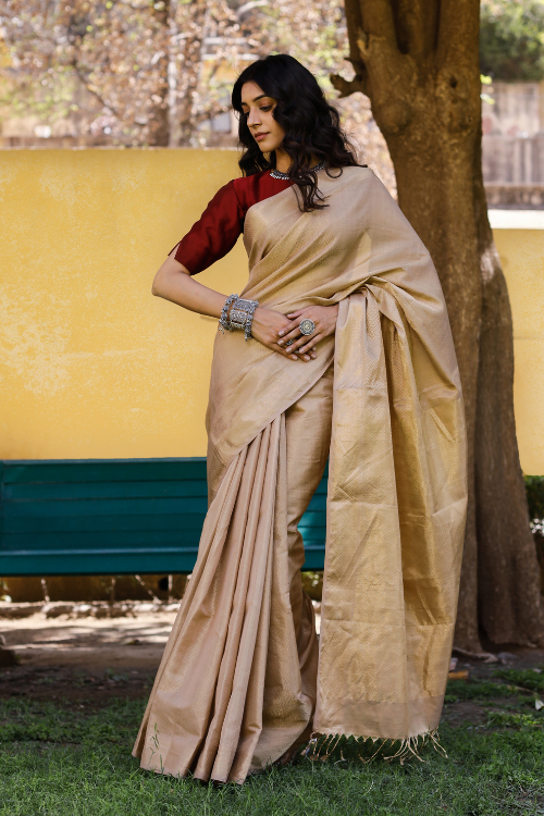 HandweaveIndia Herringbone Gold silk cotton Tissue saree – Okhaistore