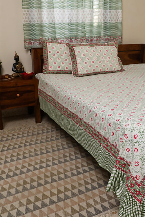 Sootisyahi 'Floral Dreams' Handblock Printed Cotton Bedsheet