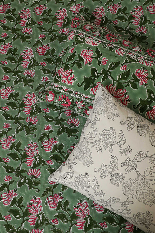 Sootisyahi 'Planet Green' Handblock Printed Cotton Bedsheet