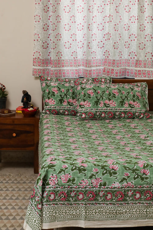 Sootisyahi 'Planet Green' Handblock Printed Cotton Bedsheet