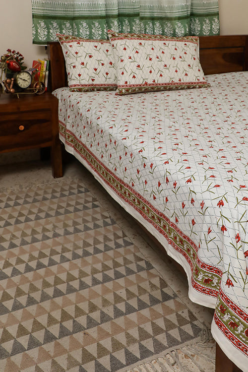 Sootisyahi 'Dream of Lily' Handblock Printed Cotton Bedsheet-21