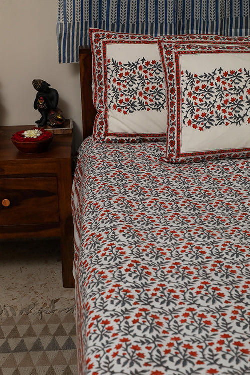 Sootisyahi 'Floral Mesh' Handblock Printed Cotton Bedsheet-30