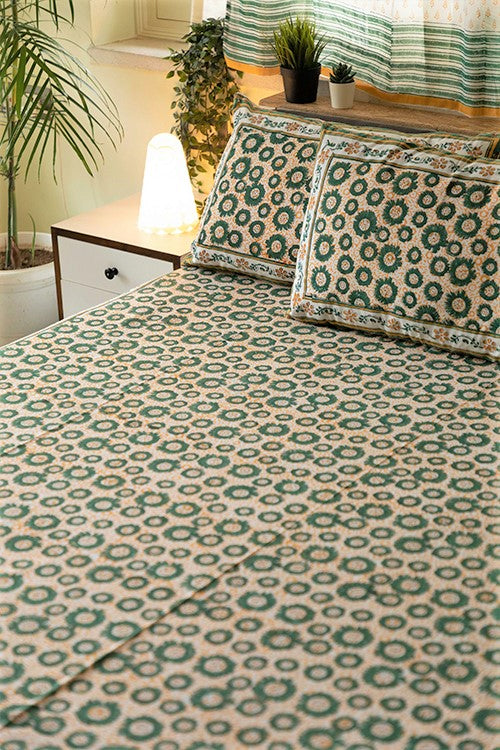 Sootisyahi 'Green Glow' Handblock Printed Cotton Bedsheet