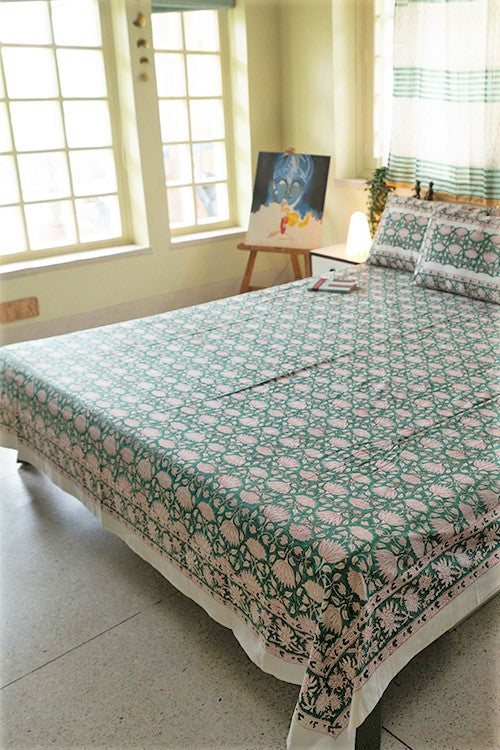 Sootisyahi 'First Blossom' Handblock Printed Cotton Bedsheet