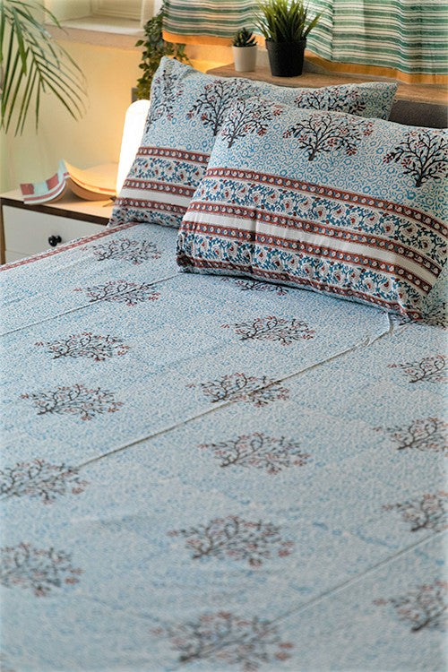 Sootisyahi 'Blue Bloom' Handblock Printed Cotton Bedsheet