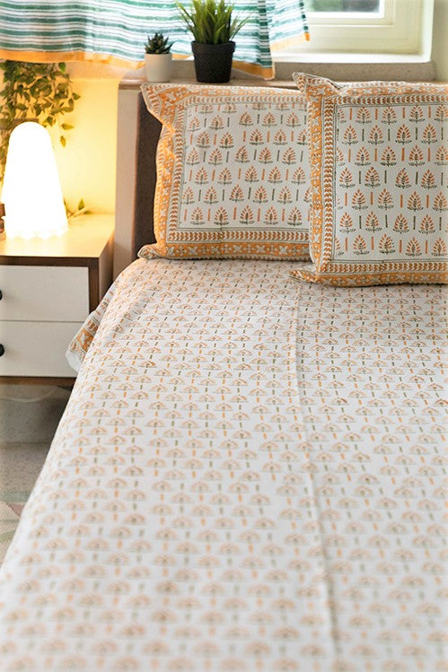 Sootisyahi 'Grassy Golden' Handblock Printed Cotton Bedsheet