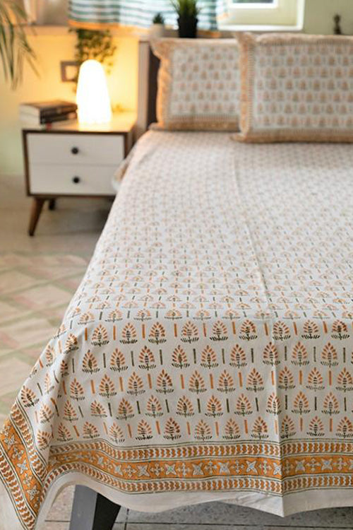 Sootisyahi 'Grassy Golden' Handblock Printed Cotton Bedsheet