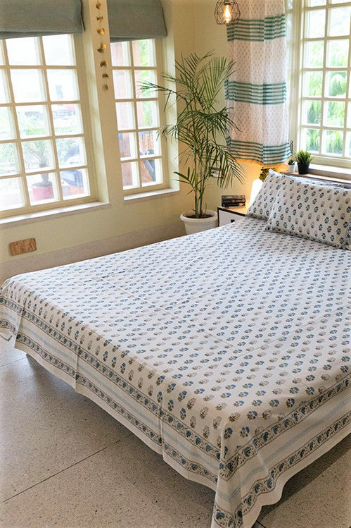 Sootisyahi 'Meaningful Minimal' Handblock Printed Cotton Bedsheet