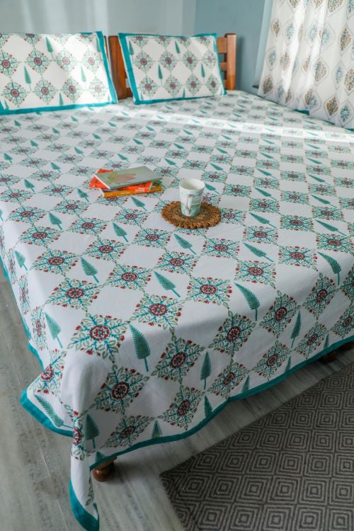 Sootisyahi 'Mughal Garden' Handblock Printed Cotton Bedsheet