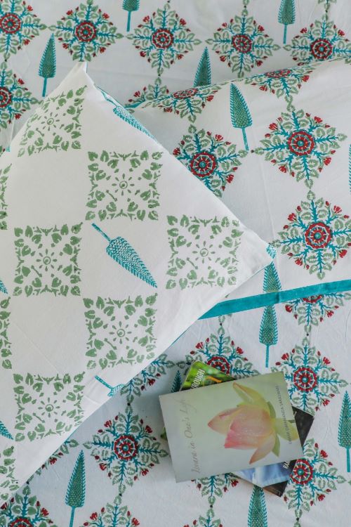 Sootisyahi 'Mughal Garden' Handblock Printed Cotton Bedsheet