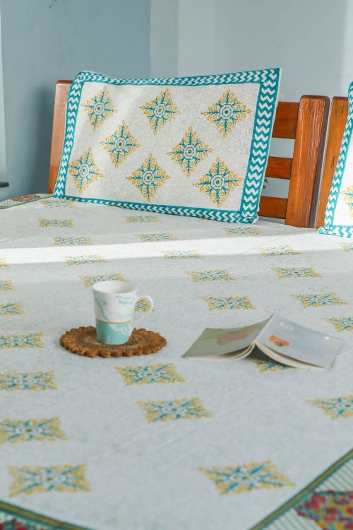 Sootisyahi 'Sweet Magnolia' Handblock Printed Cotton Bedsheet