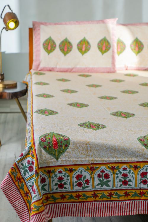 Soootisyahi 'Essence Of Color' Handblock Printed Cotton Bedsheet