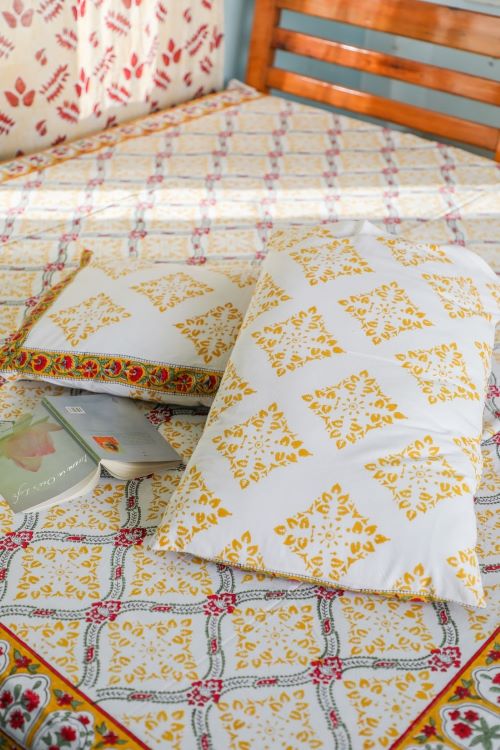 Sootisyahi 'Floral Culture' Handblock Printed Cotton Bedsheet