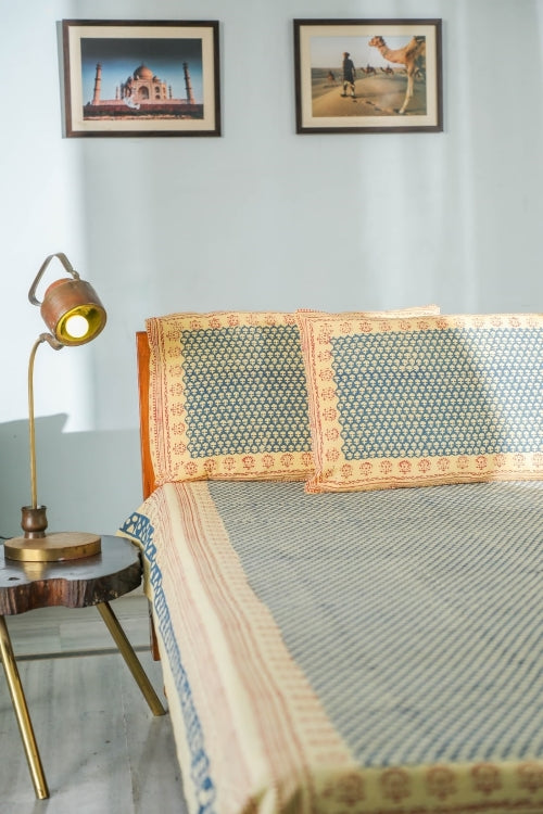 Sootisyahi 'Classic Consorts'Handblock Printed Cotton Bedsheet