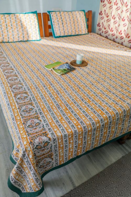 Sootisyahi 'Vertical Statement' Handblock Printed Cotton Bedsheet