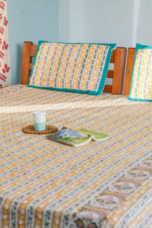 Sootisyahi 'Vertical Statement' Handblock Printed Cotton Bedsheet