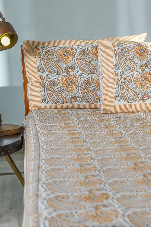 Sootisyahi 'Cloudy Tales' Handblock Printed Cotton Bedsheet