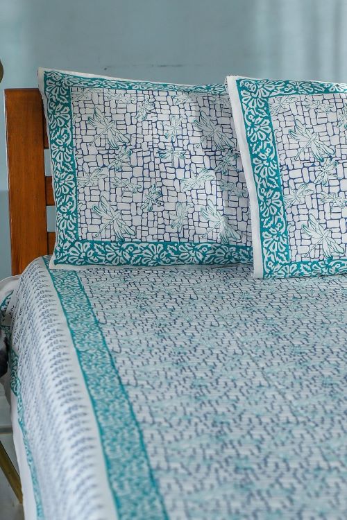 Sootisyahi 'Tales Of Fly' Handblock Printed Cotton Bedsheet
