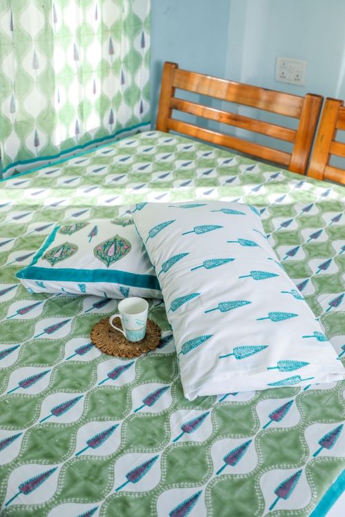 Sootisyahi 'Four Seasons' Handblock Printed Cotton Bedsheet
