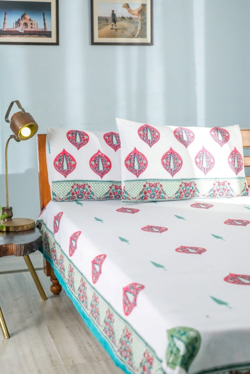 Sootisyahi 'Buds & Petals' Handblock Printed Cotton Bedsheet