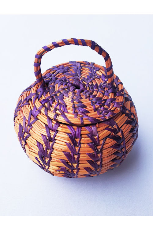 Handcrafted-Sikki-grass-Round-Container-1