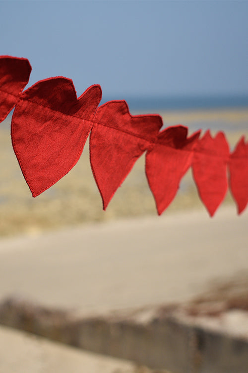 Okhai 'Dil' Heart-Shaped Pure Cotton Bunting