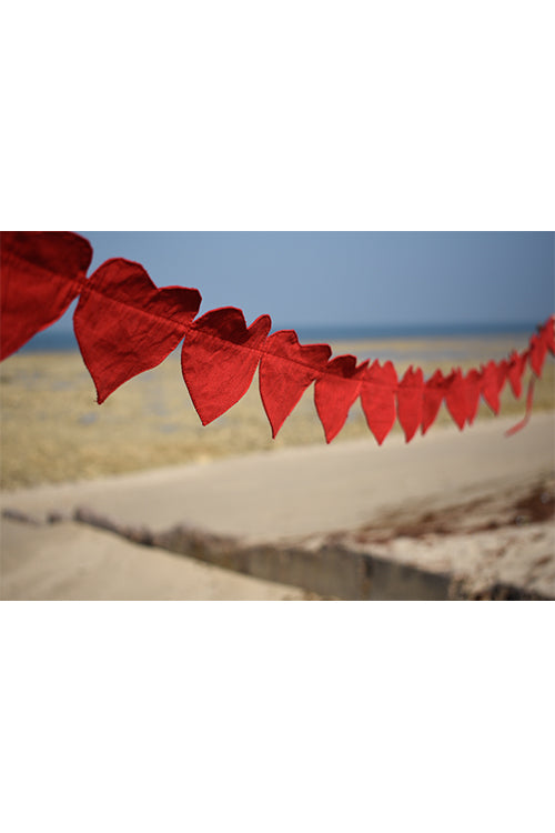 Okhai 'Dil' Heart-Shaped Pure Cotton Bunting