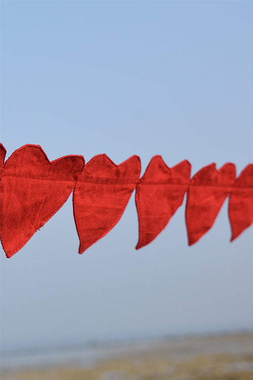 Okhai 'Dil' Heart-Shaped Pure Cotton Bunting
