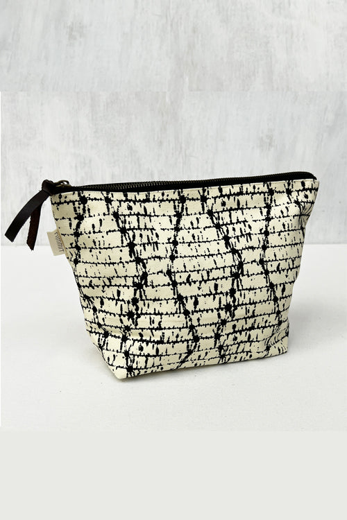 NM Broken Print Big Pouch