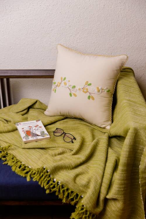 Samoolam Handmade Bel Cotton Cushion Cover Crochet Birds & Flowers