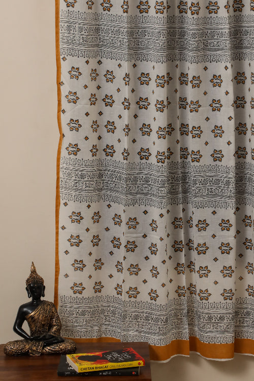 Sootisyahi 'Sparkling Stars' Handblock Printed Voile Cotton Curtain