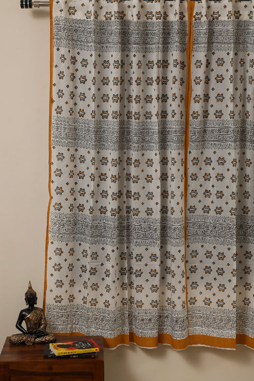 Sootisyahi 'Sparkling Stars' Handblock Printed Voile Cotton Curtain