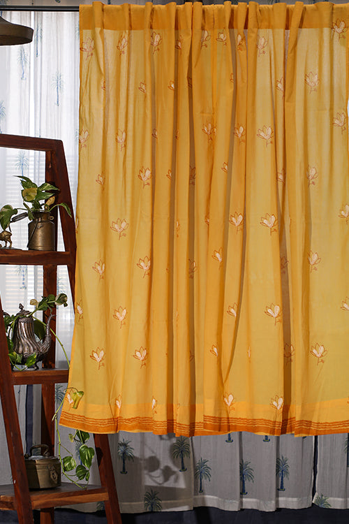SootiSyahi 'Pastel Lotus' Handblock Printed Cotton WindowCurtain