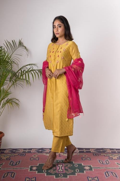 Urmul 'Champa'Hand Embroidered Ochre chanderi kurta . 2pc set (kurta and dupatta)